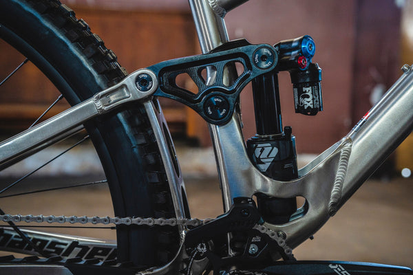 Banshee Titan V3.2 Frameset, No Shock