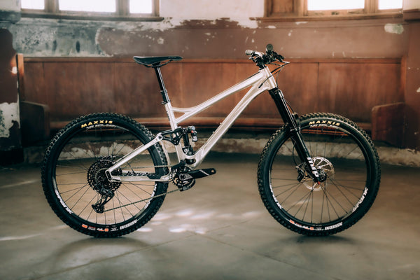 Banshee Rune V3.2 Frameset, No Shock